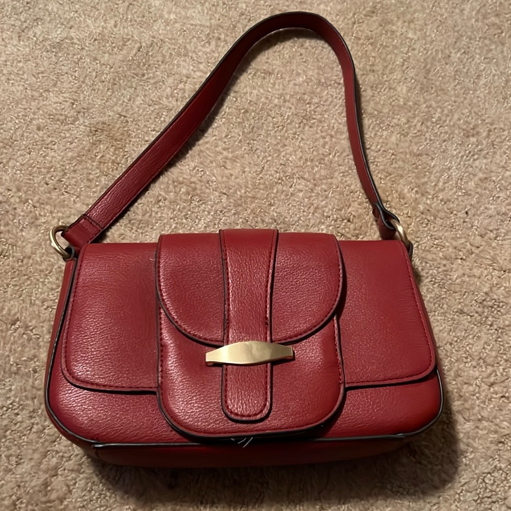 Small shoulder purse
